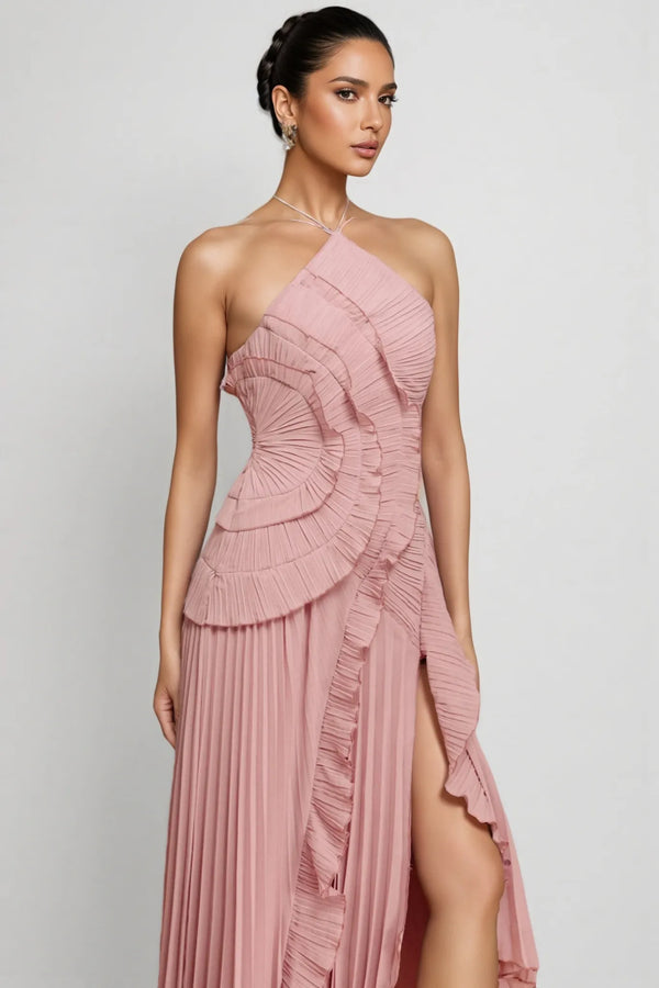 Lilac Breeze: Boyundan Bağlamalı & Plise Fırfırlı Maksi Elbise